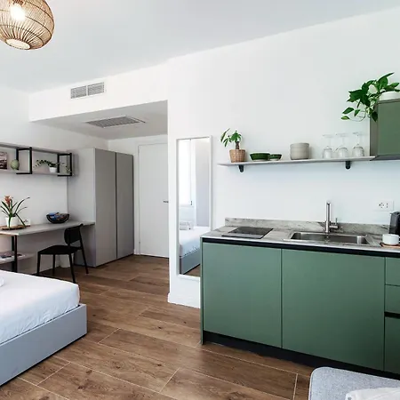 Casa Batel & - Ferry, Free Parking, Market & Side Como