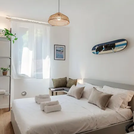 Casa Batel & - Ferry, Free Parking, Market & Side