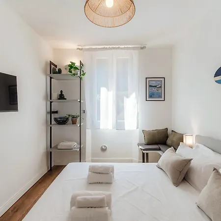 Casa Batel & - Ferry, Free Parking, Market & Side 3*