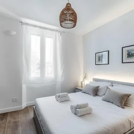 Casa Batel & - Ferry, Free Parking, Market & Side Πανσιόν Όπως