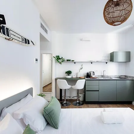 Casa Batel & - Ferry, Free Parking, Market & Side Πανσιόν 4*