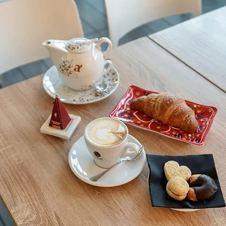 Πανσιόν Casa Batel & - Ferry, Free Parking, Market & Side 3*