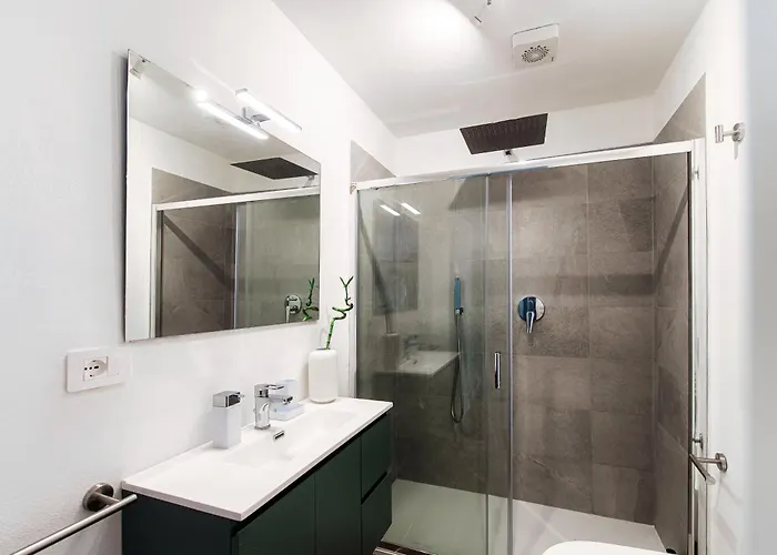 Pensión Casa Batel & - Ferry, Free Parking, Market & Side 4*