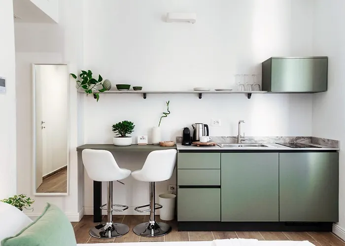 Pensión Casa Batel & - Ferry, Free Parking, Market & Side