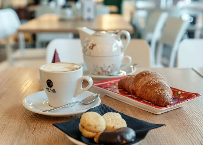 Casa Batel & - Ferry, Free Parking, Market & Side 3*