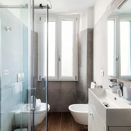 Casa Batel & - Ferry, Free Parking, Market & Side 게스트하우스